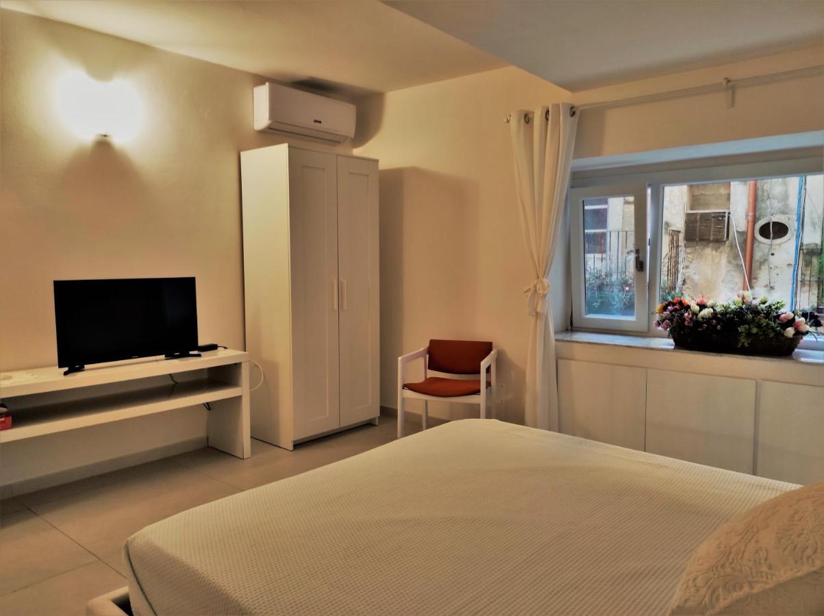 Ortigia Loft Apartment Syracuse Bagian luar foto